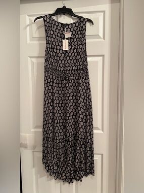 Women’s Lucky Brand Hi Low black and cream floral tank dress. Size small.